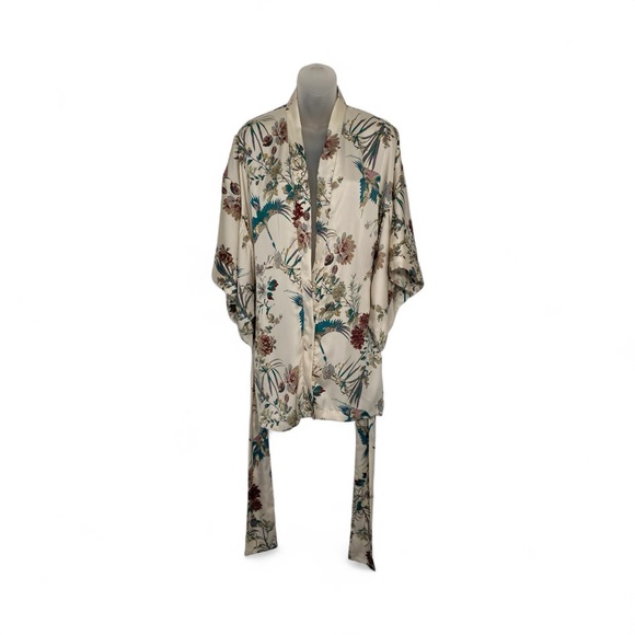 Dress Forum Multicolor Floral Kimono - Picture 5 of 8